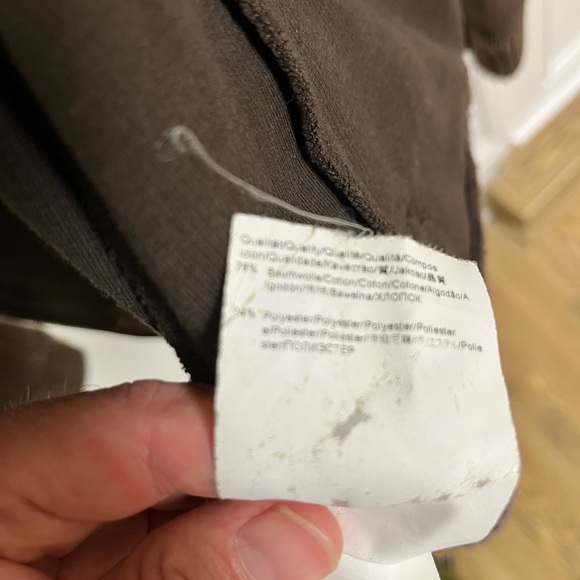 Hugo Boss zip-up sweatshirt - Picture 3 of 4